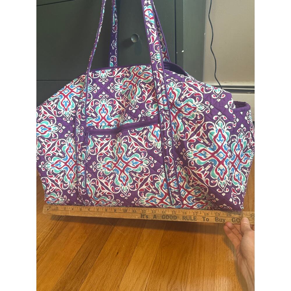 Vera Bradley Large Quilted Iconic Large Travel Duffel-Signature Lilas Parsely - Picture 8 of 9
